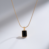 Noir Pendant Necklace