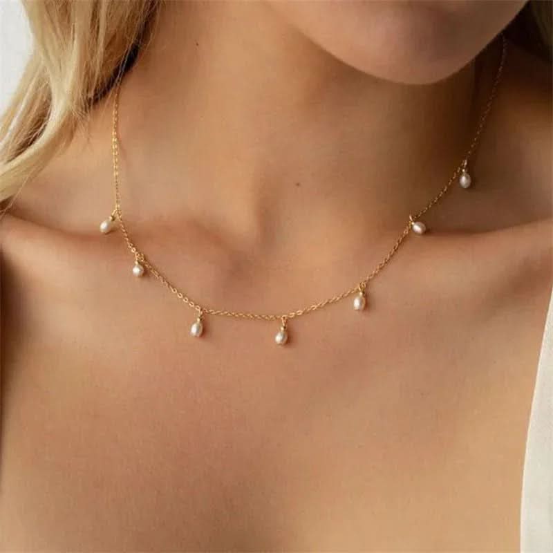 Luna Necklace